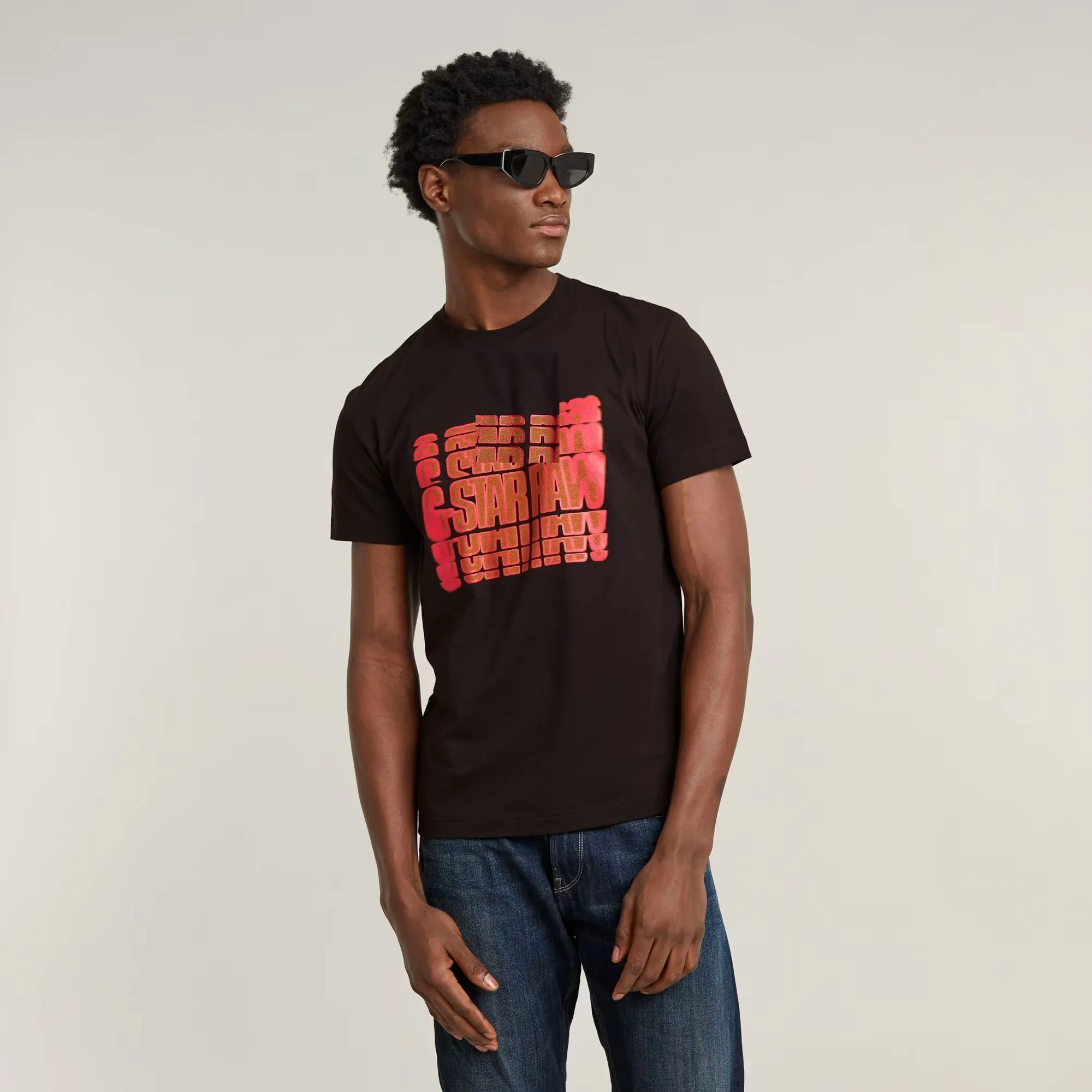 Gradient GR R Tee (Black) - D25084-336-6484