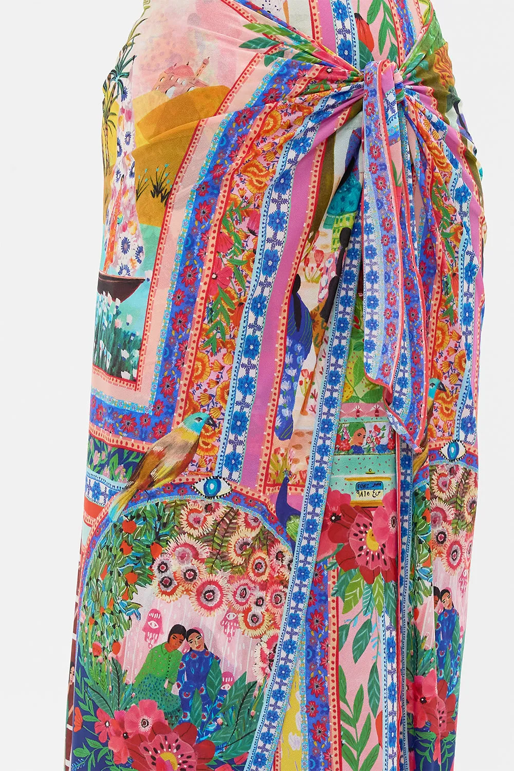 LAYERED LONG SARONG WITH FRONT TIE ROEQIYAS REALM
