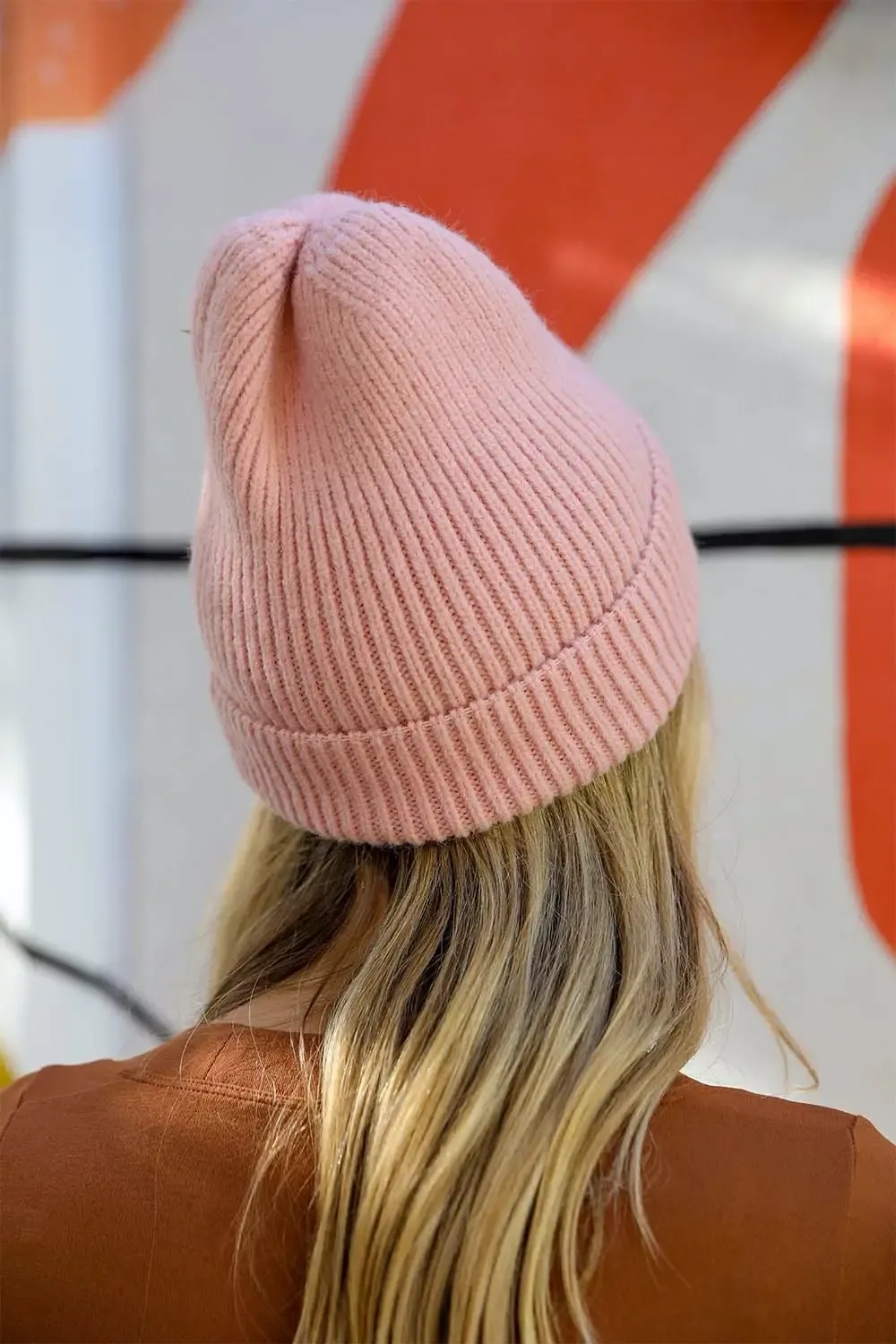 Paziye Fashionable knitted smiley beanie hat