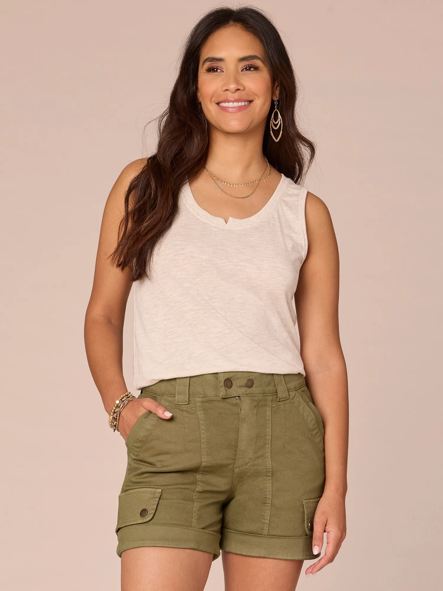 Petite Sleeveless Notched Neck Side Slit Hem Knit Tank Top